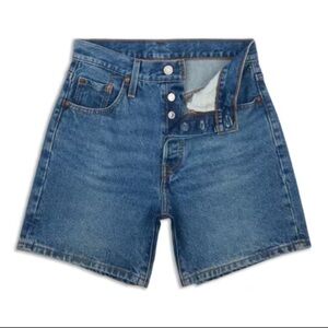 Levi's 501 Women's Blue Denim Shorts 30 NWT